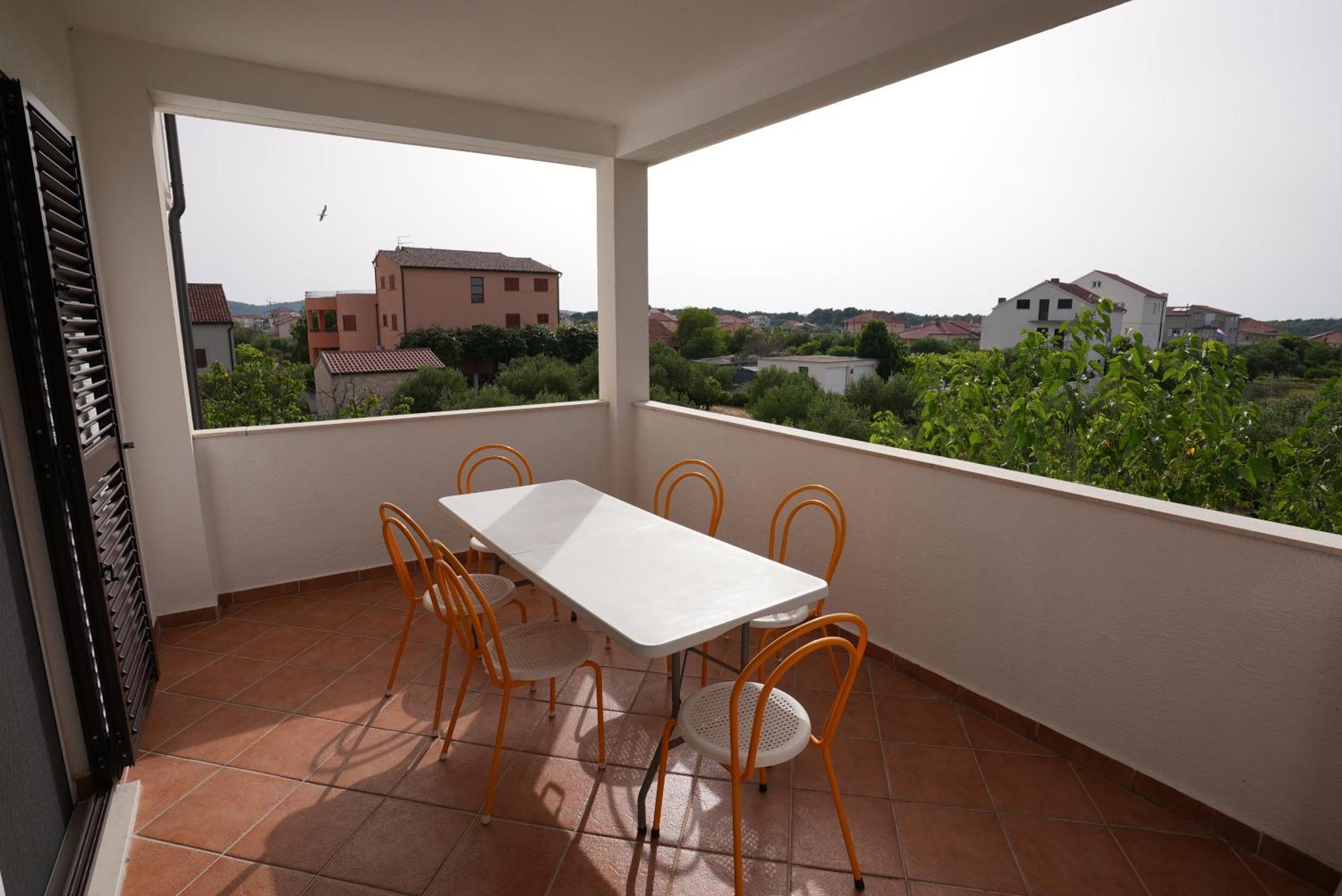 Apartments Perina Sibenik Exterior photo