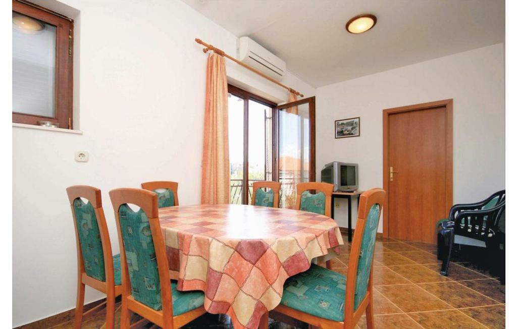 Apartments Perina Sibenik Exterior photo
